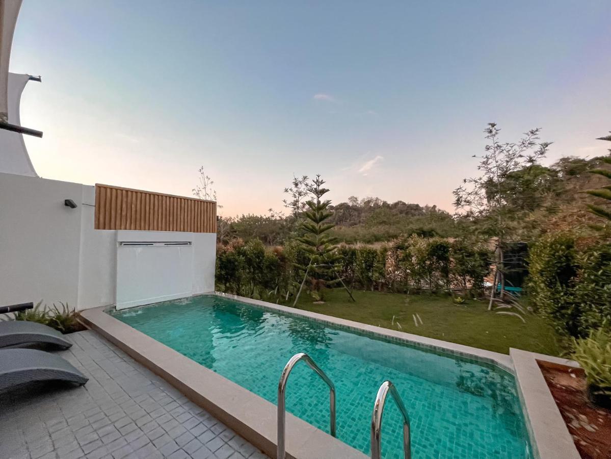 The X10 Private Pool Villa Khaoyai Sha Certified เขาใหญ่ Ban Tha Chang Zewnętrze zdjęcie